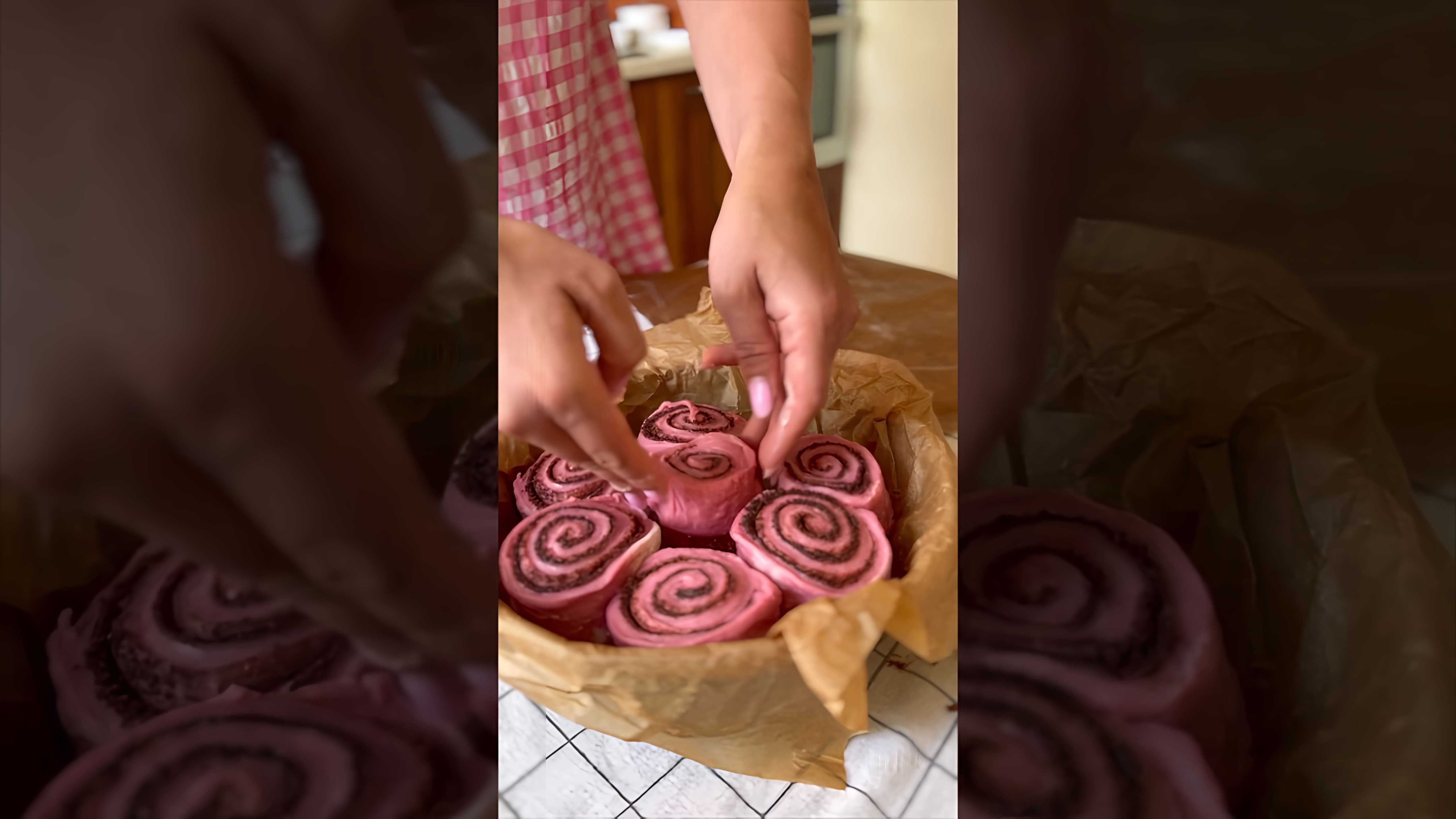 В этом видео-ролике будут представлены рецепты приготовления синнабонов - вкусных и ароматных булочек с корицей