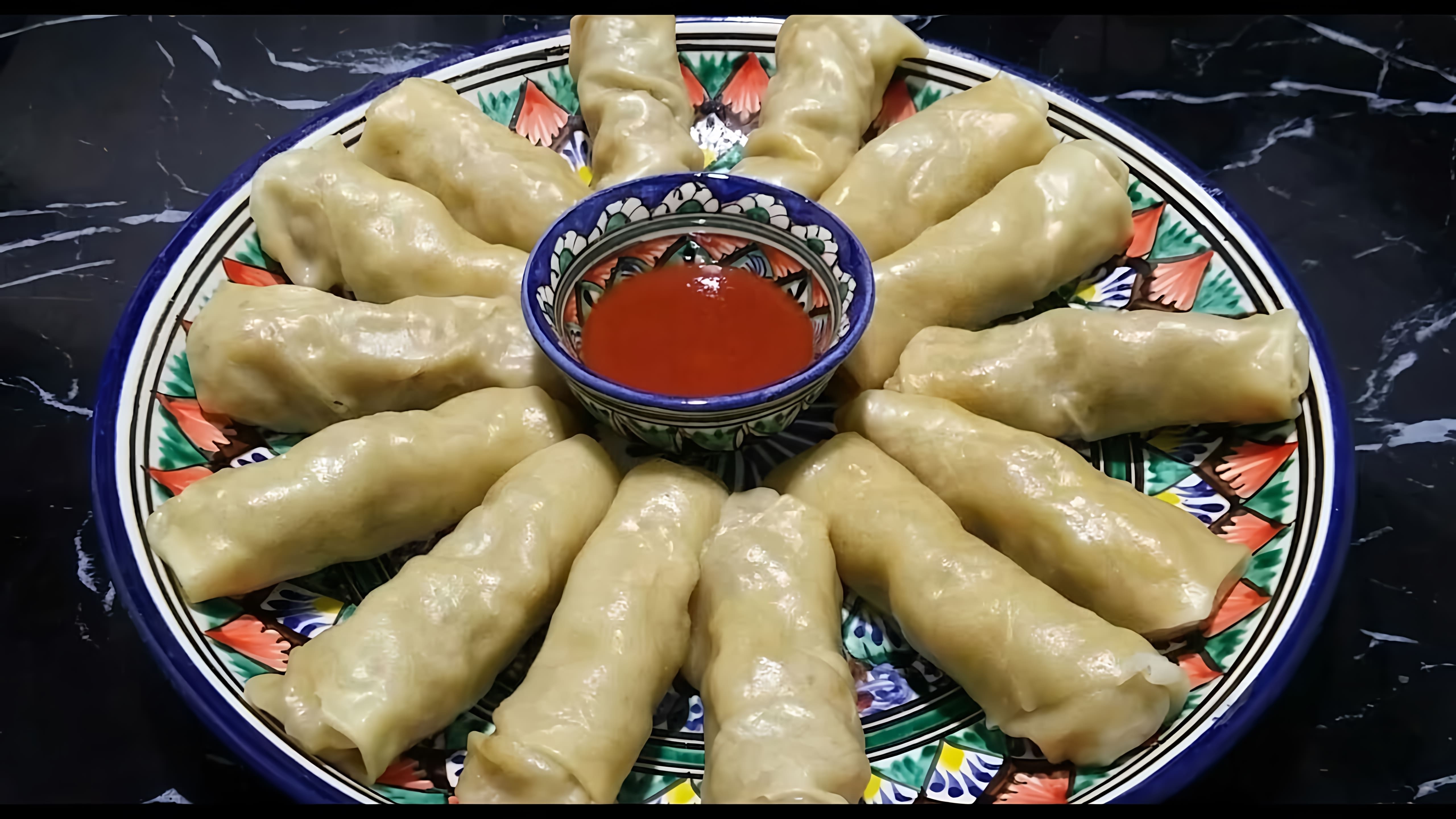 "Покоряет сразу, Хоть каждый день подавайте / Хамир хасип  / Узбекская кухня" - это видео-ролик, который представляет собой обзор узбекской кухни