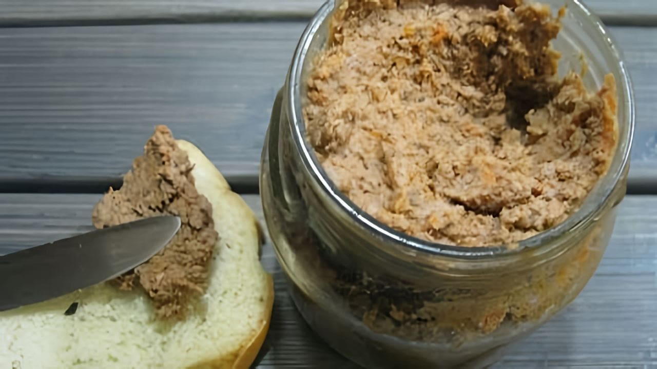 Паштет из свиной печени со сливочным маслом. Паштет из куриной печени фот. Паштет печеночный со сливочным маслом таганий рог. Паштет из печени свиной с морковью и луком. Паштет из свиной печени.